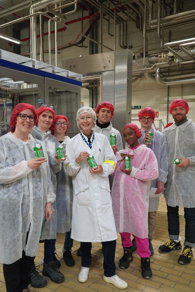 Visite sociétaire chez le fabricant de jus de pomme