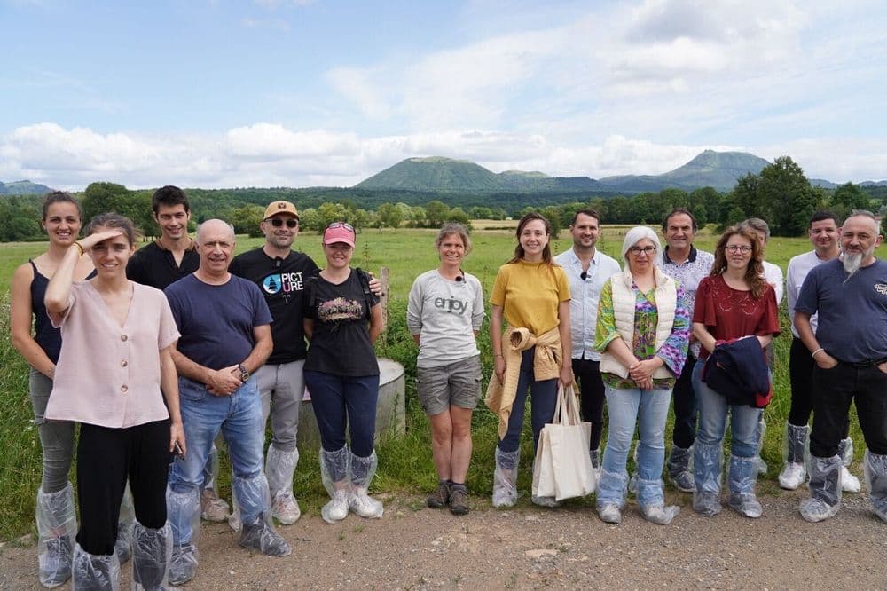 Visite sociétaire chez l'un des producteurs de lait pour fabriquer le beurre bio C'est qui le patron?!